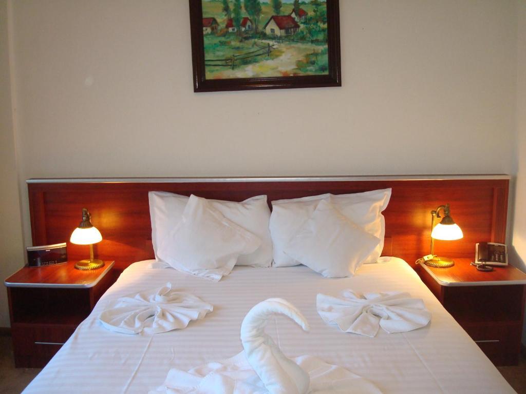 Hotel Ami Баиле Феликс Номер фото